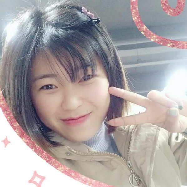 侯乖乖的照片