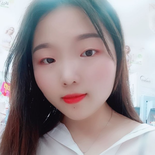 少女情绪的照片