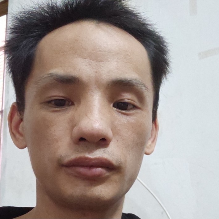 大船高兴的照片