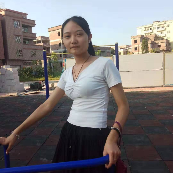 小兔子浅吻浮生的照片