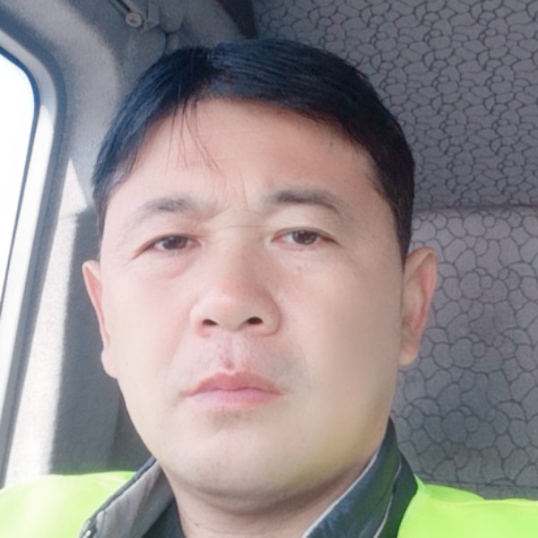 贤惠扯月亮的照片