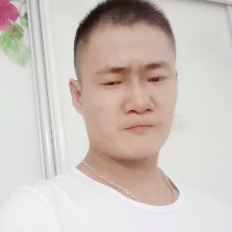 旧颜凝眸善良的照片