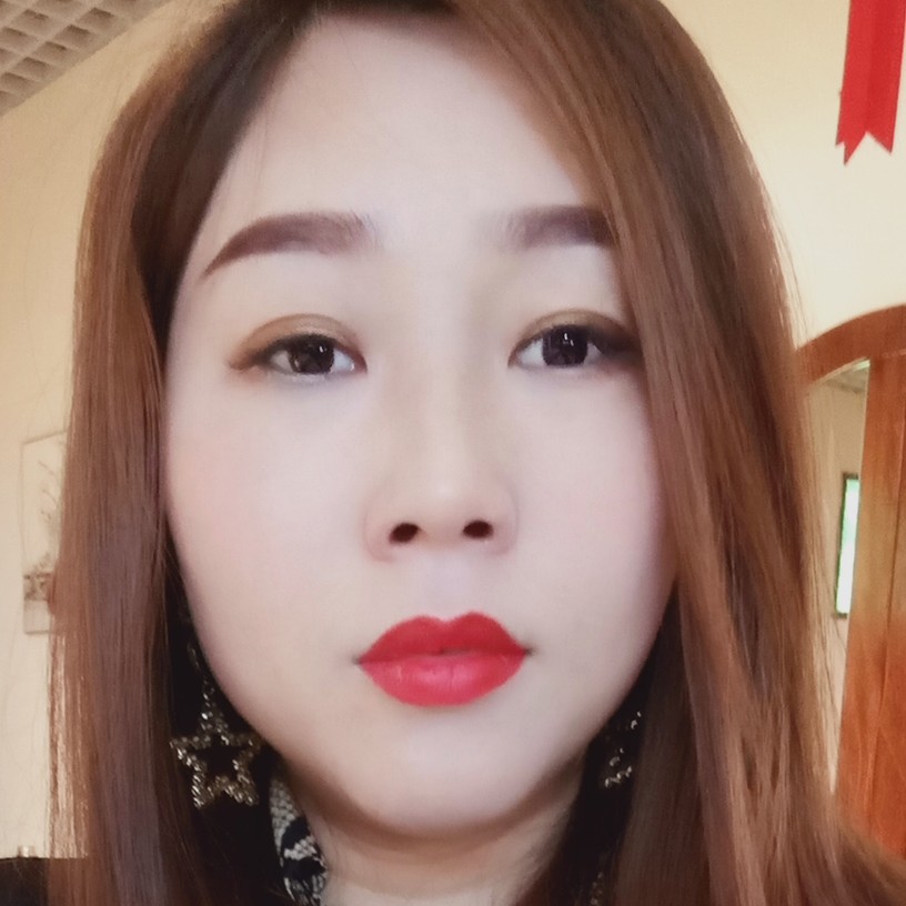 痴情砖头和石头的照片