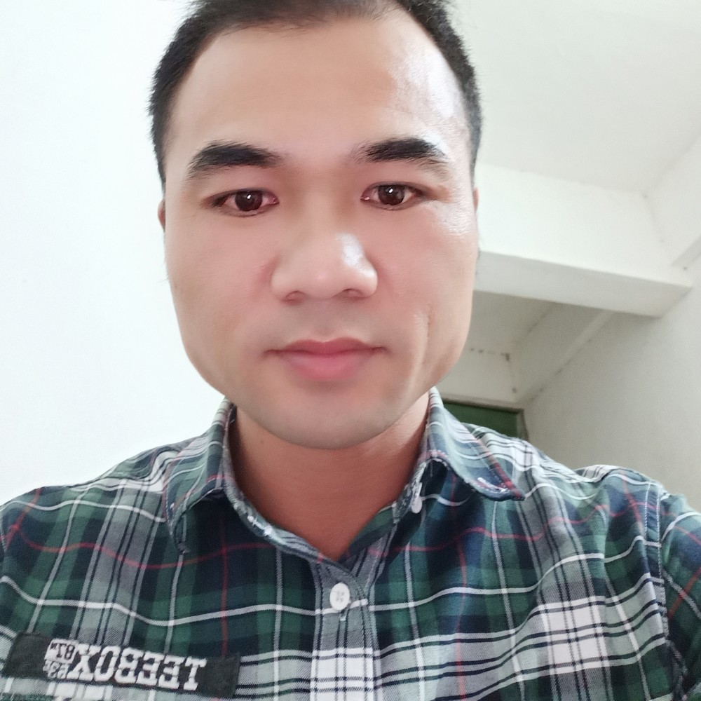 激情青琯的照片