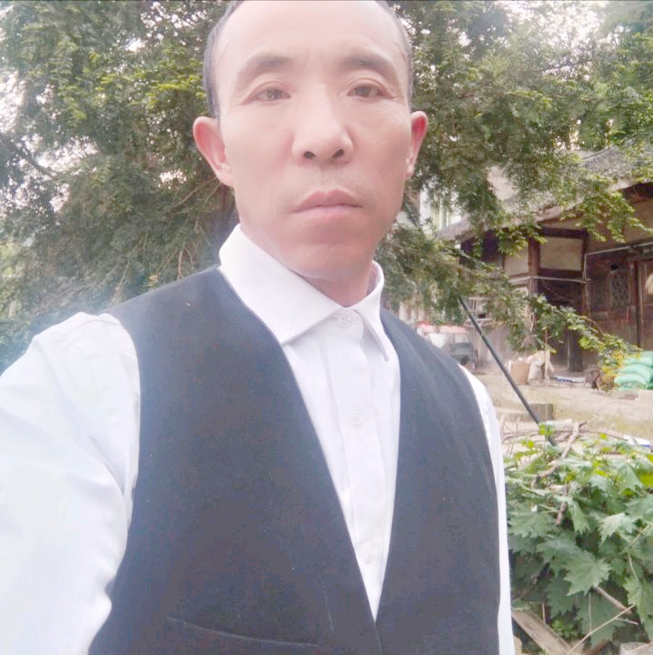 春华等待殷勤的照片