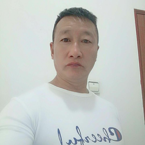 端庄吐司的照片