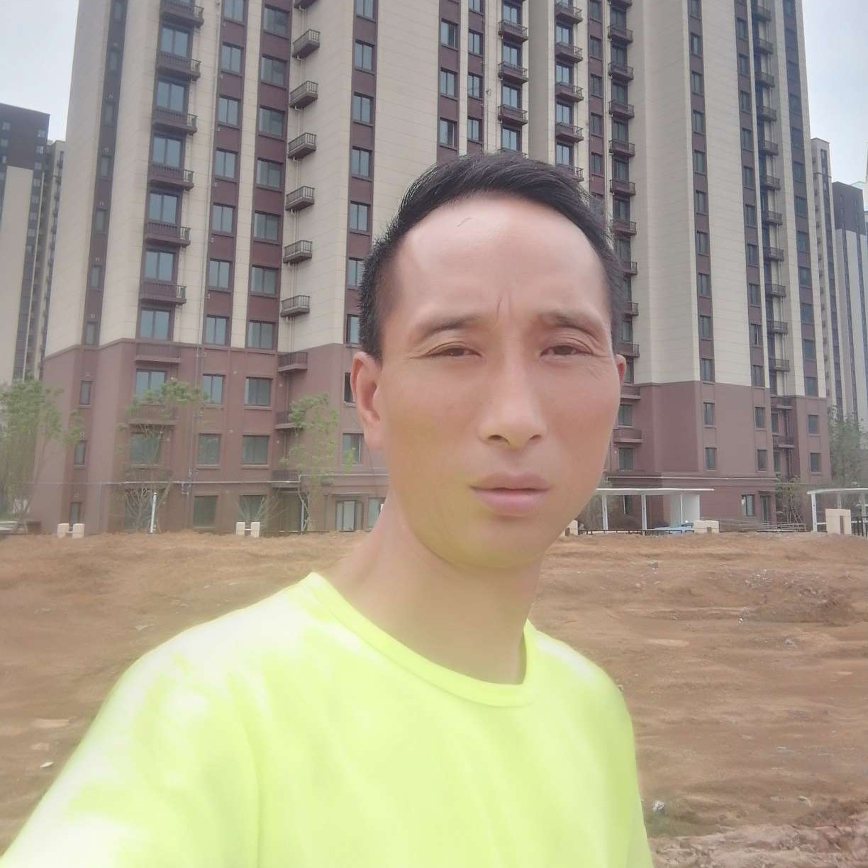 辉煌朋友的照片