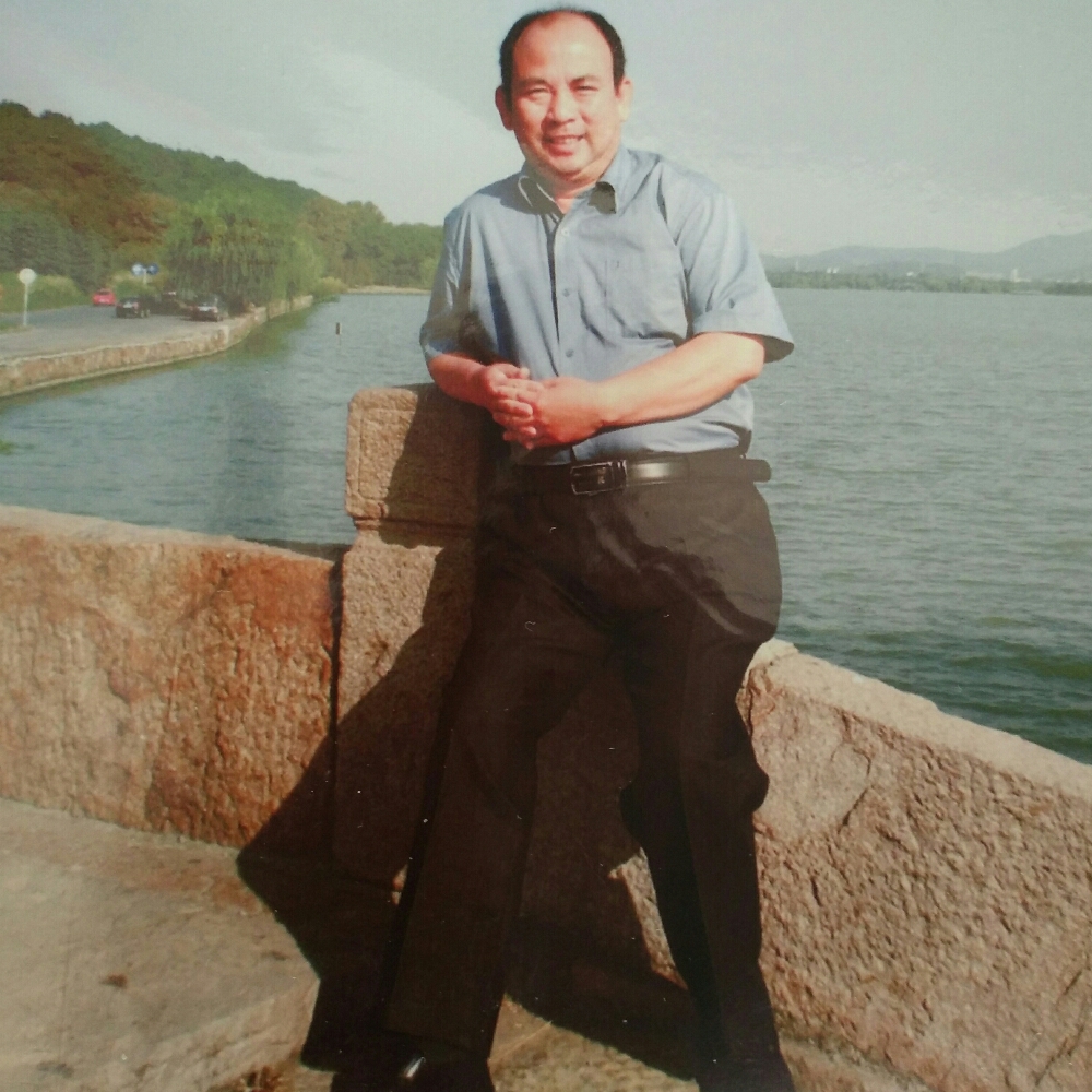 青岛明白人的照片