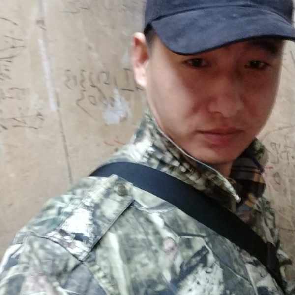 孤独萧的照片