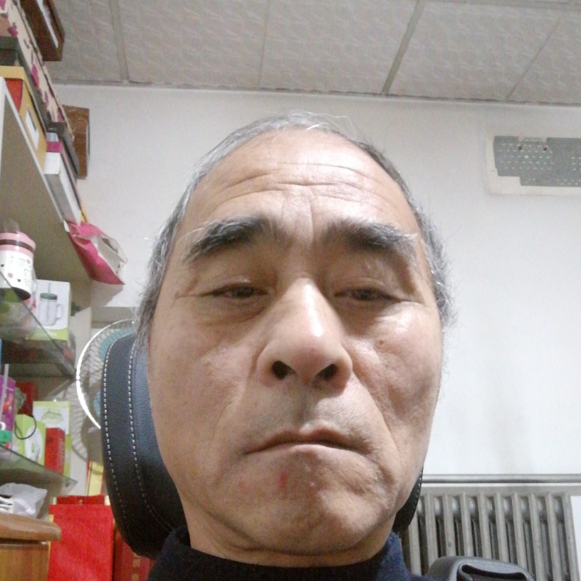 无语蹁跹火的照片