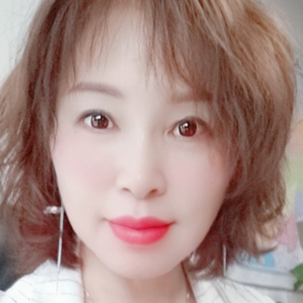 爱笑方电脑的照片