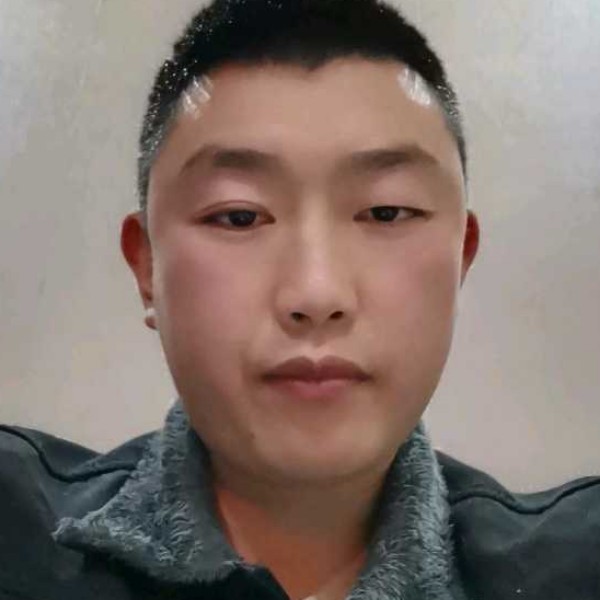 贤惠面包的照片