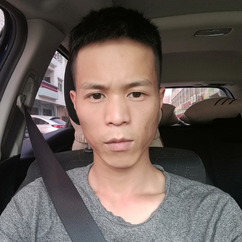 善良草莓的照片