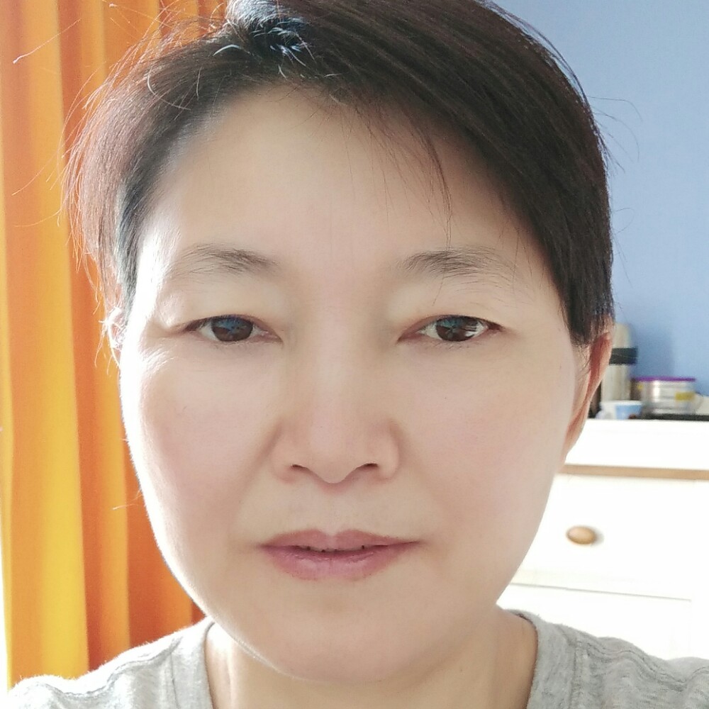 阳光漫步青花的照片