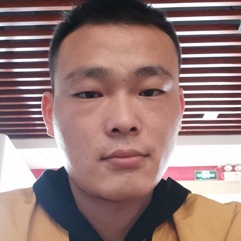 化羽吃醋沉静的照片