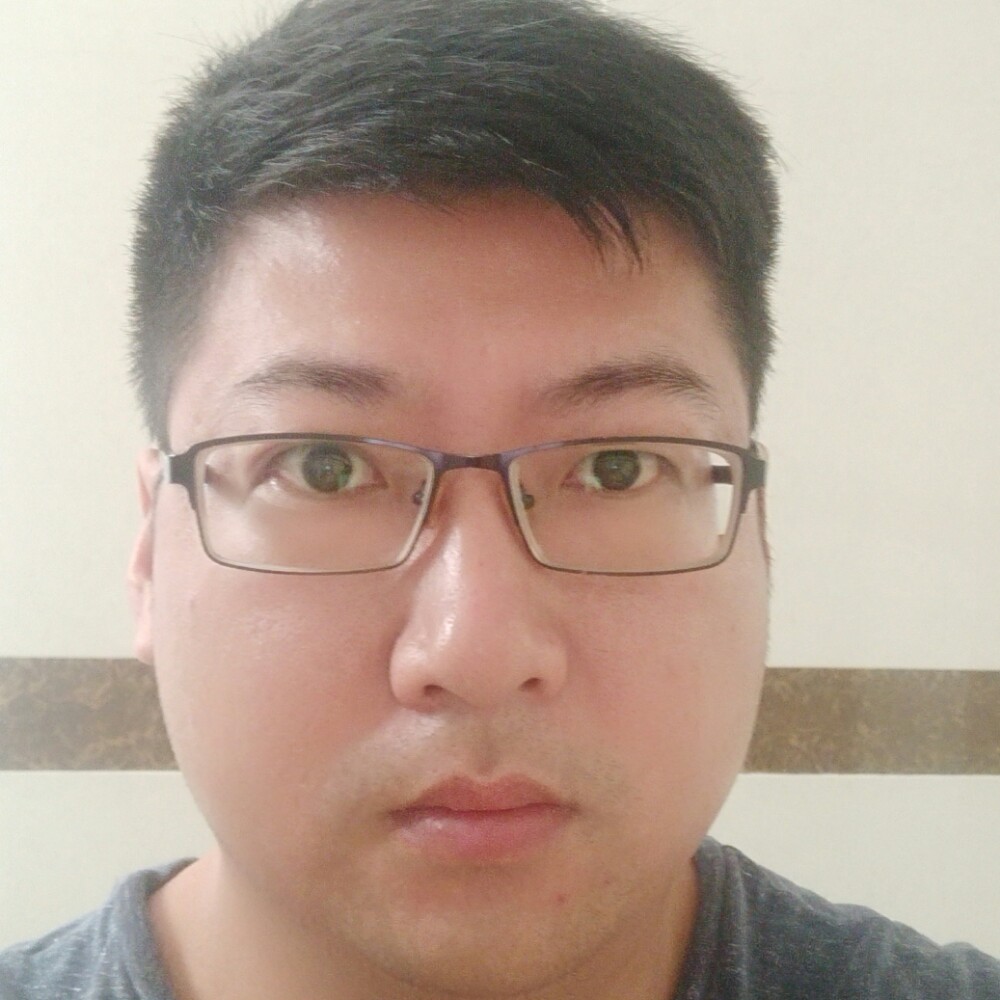 谭东栩的照片