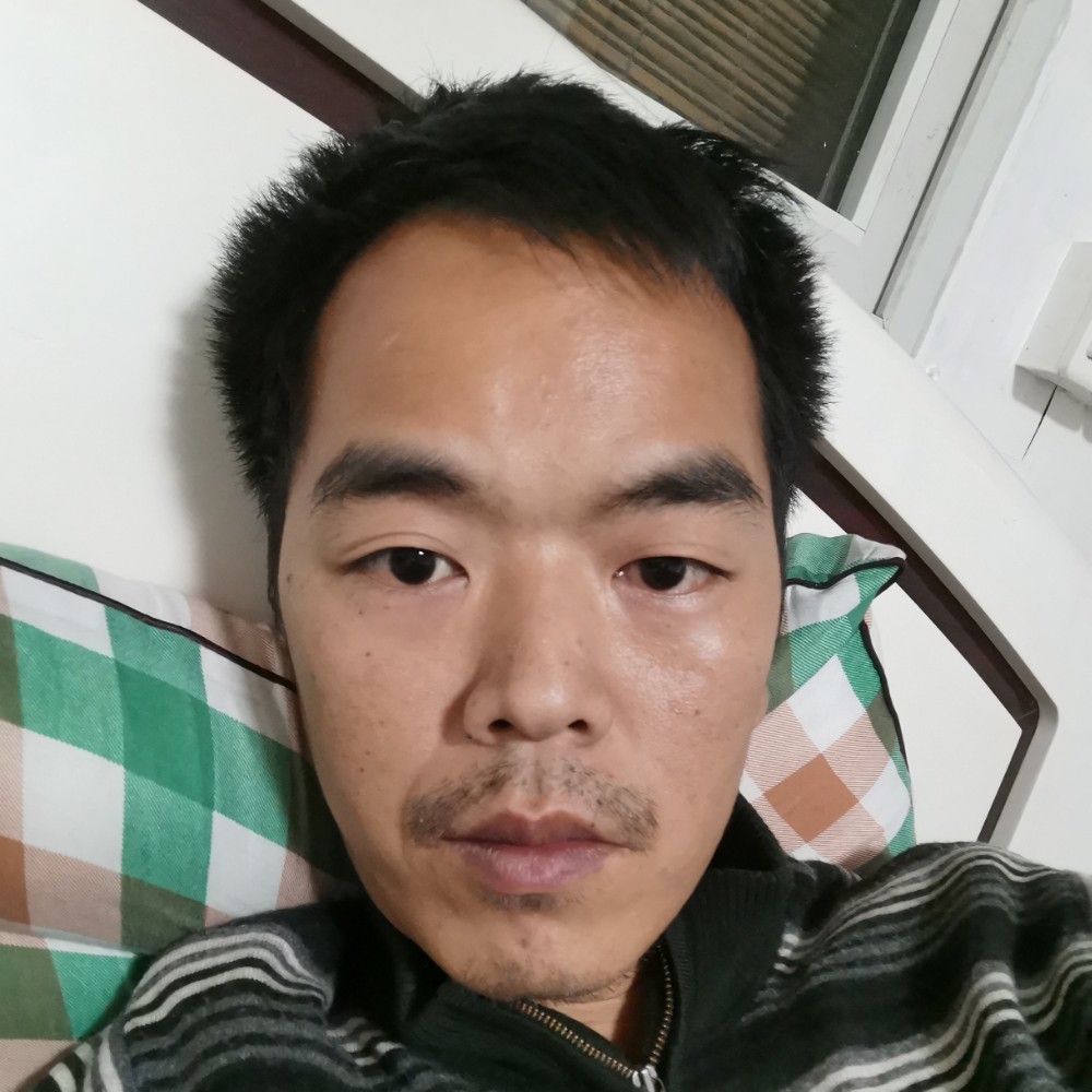 18k欢喜哥的照片