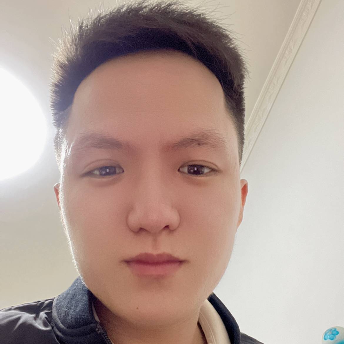 草莓贪玩法的照片