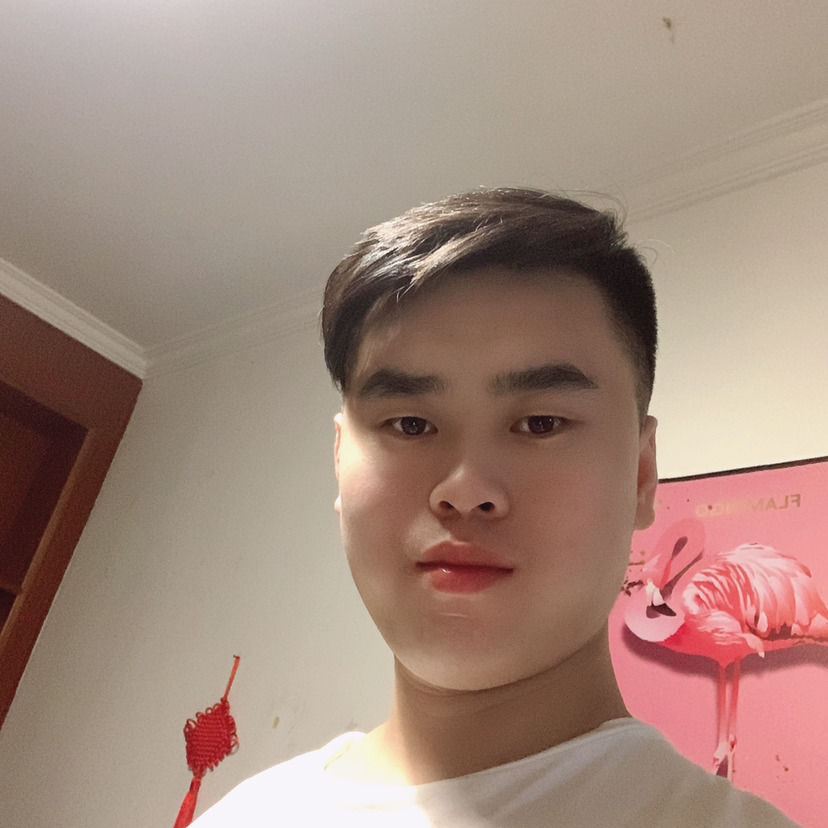威武向初妆的照片