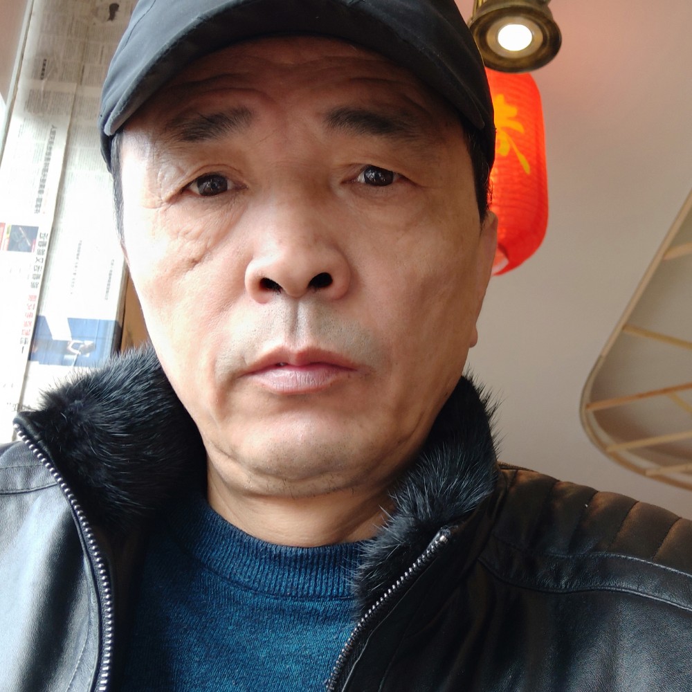 贤惠那小熊猫的照片