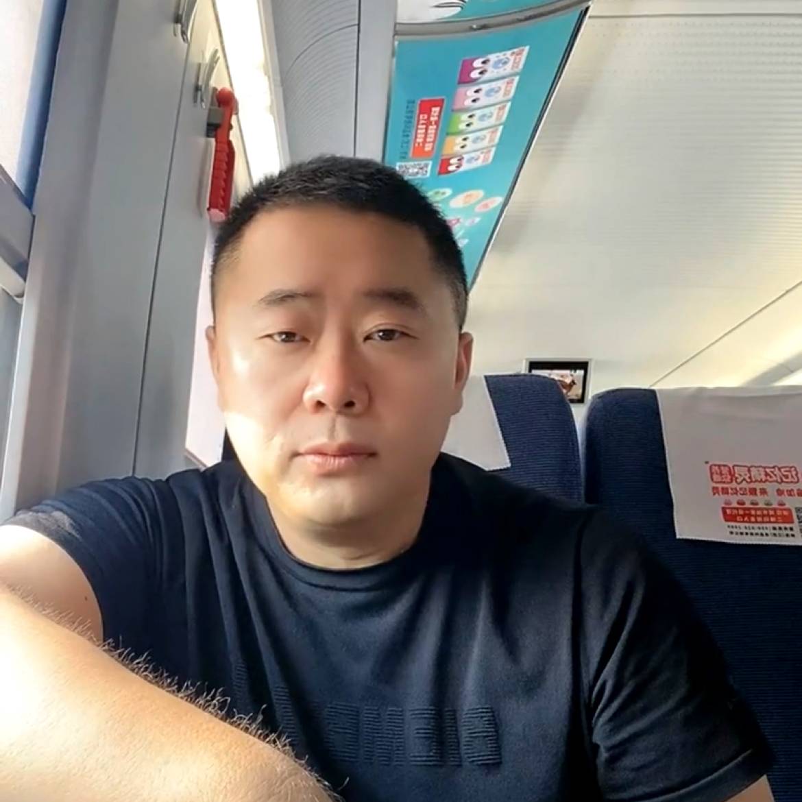 初夏de小路的照片