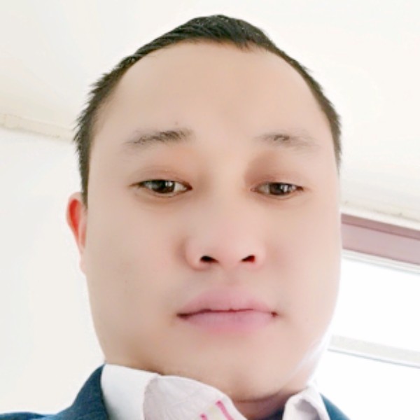 一个独特的男人的照片