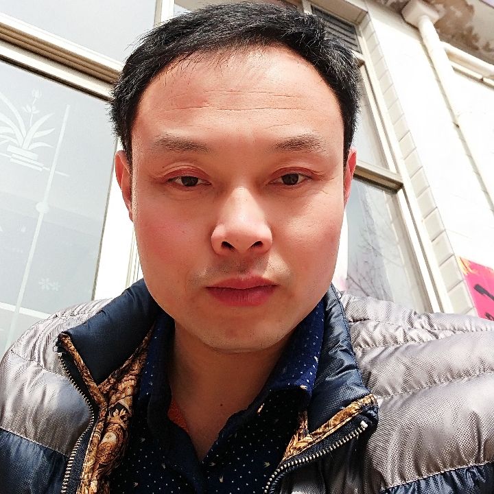 弑爱英雄的照片