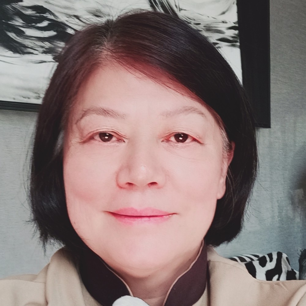 小兔子泪了一个人的照片