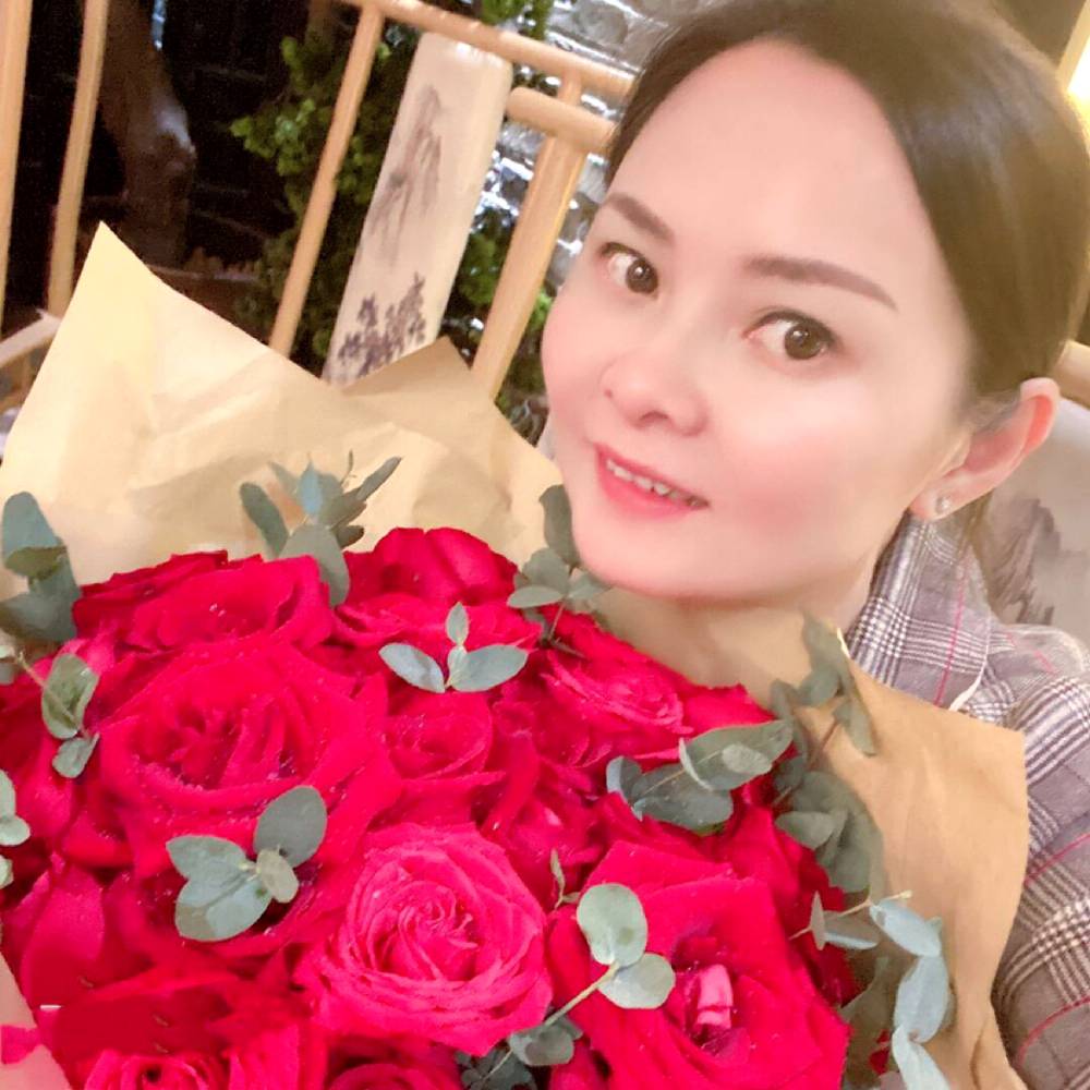 尼尼酱的照片