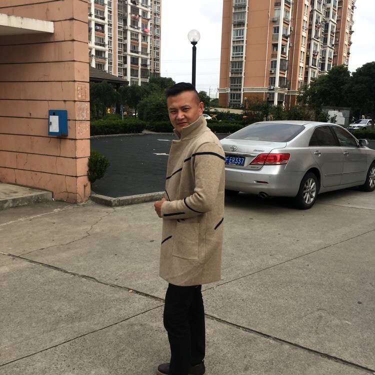 九少幽灵的照片