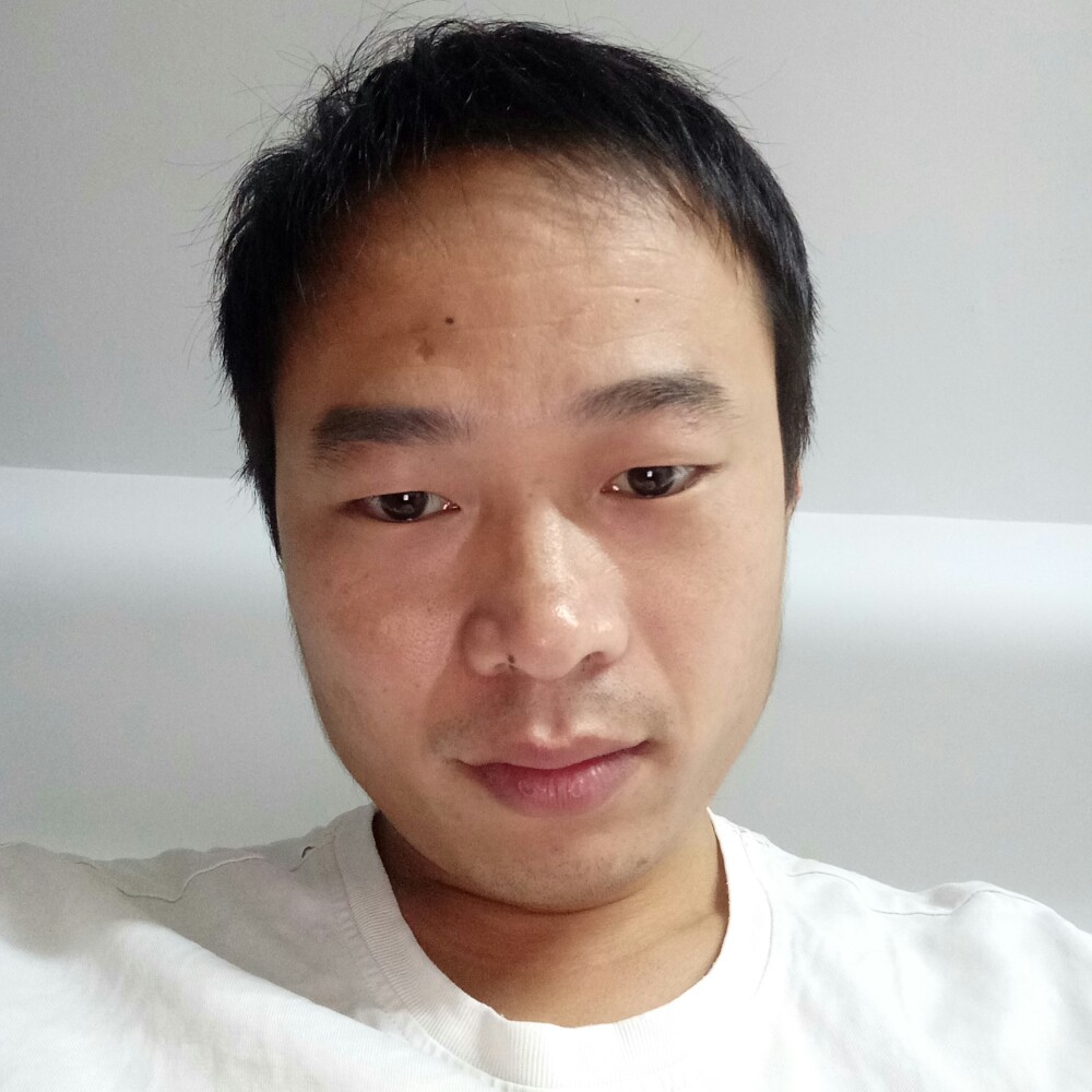 单纯的土豆的照片