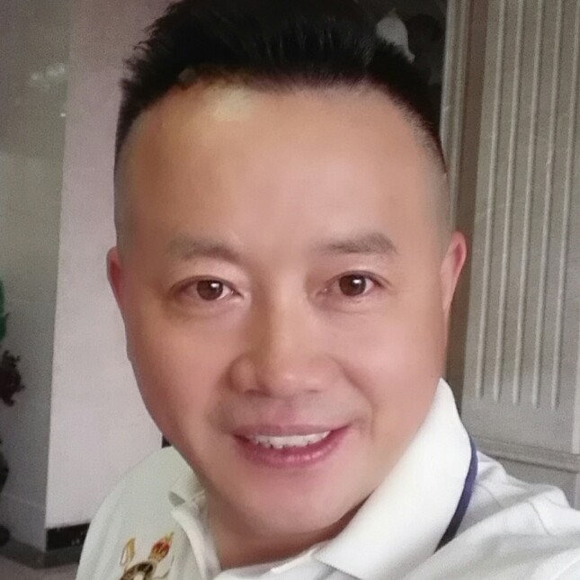 玩命方霓的照片