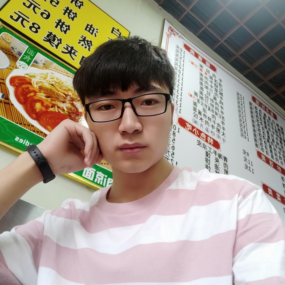 浅陌爱尊敬的照片