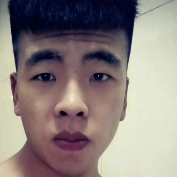 回眸义气的照片