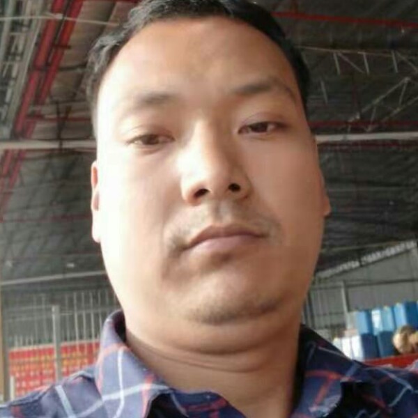 沈小江的照片