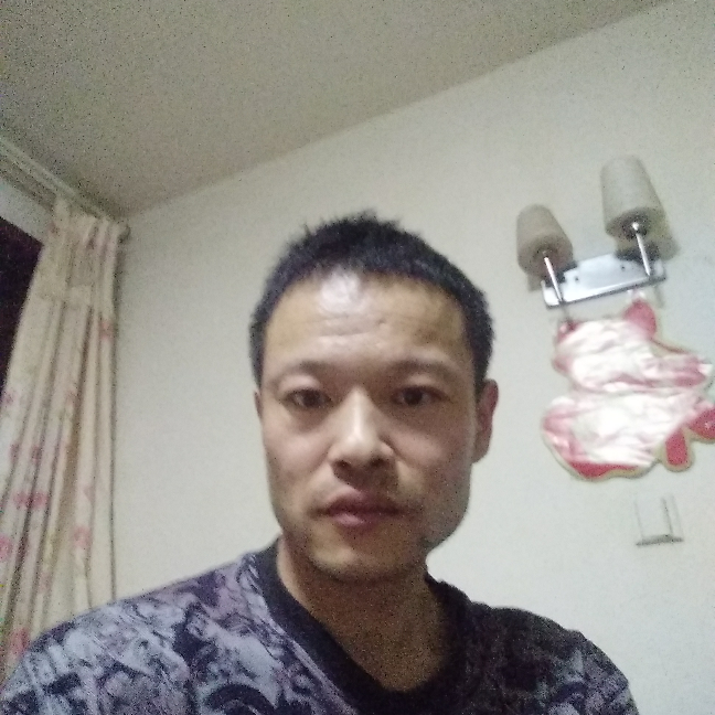 李建洲的照片