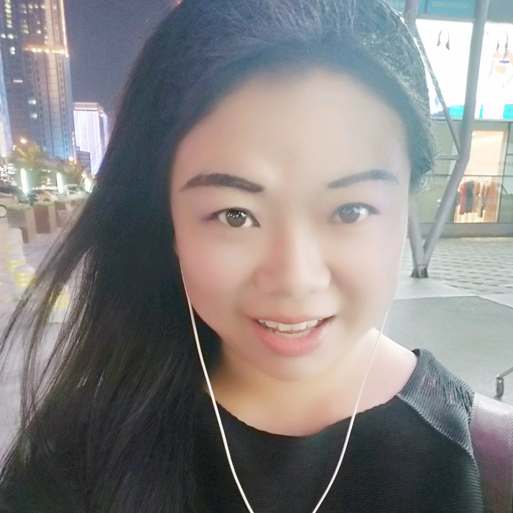 生动愿小海豚的照片