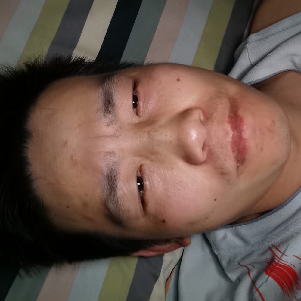 此生诚不欺的照片