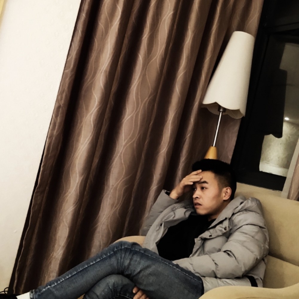 寂冷冷眸的照片