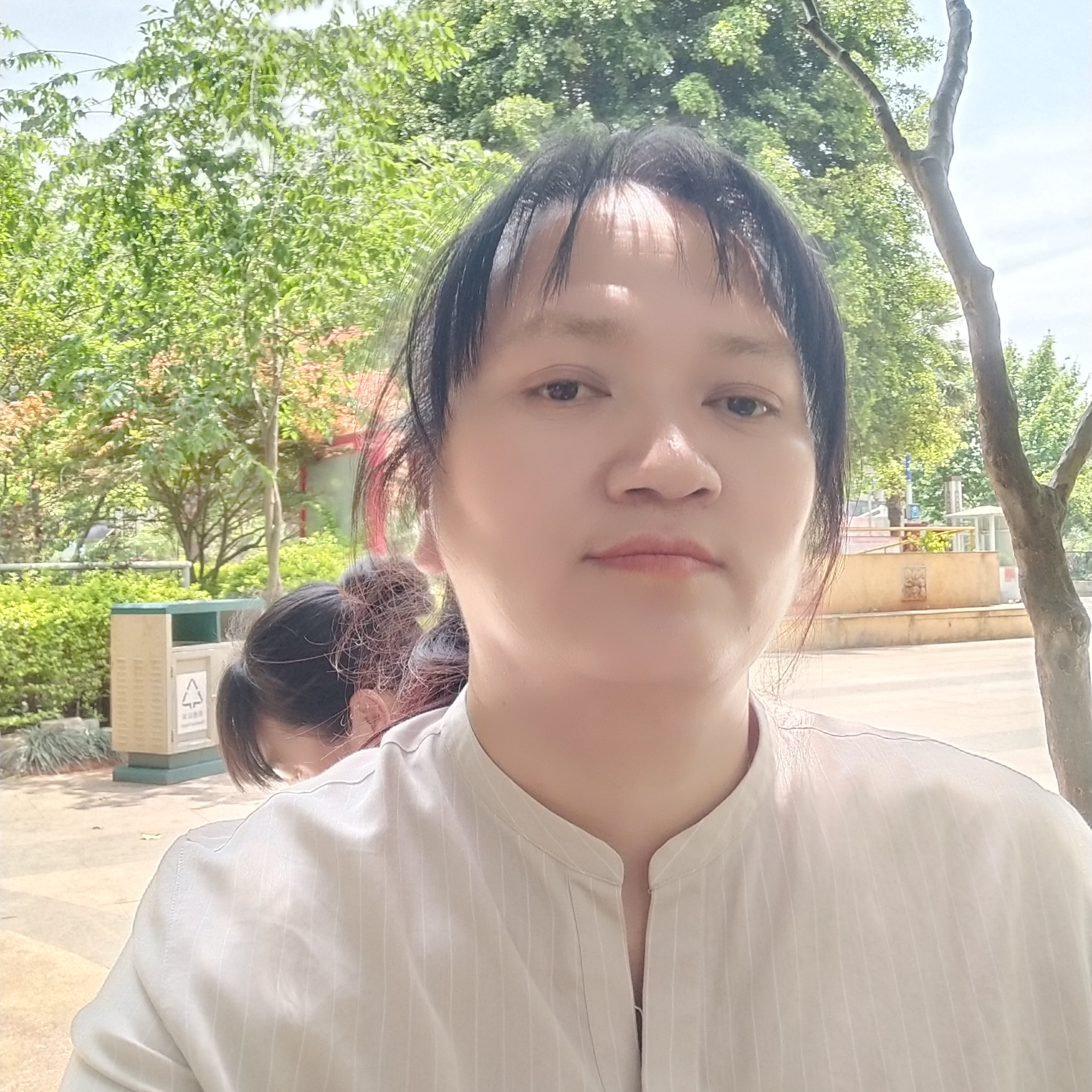 失眠苦恋魔镜的照片