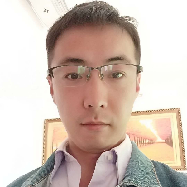 倪了个倪的照片