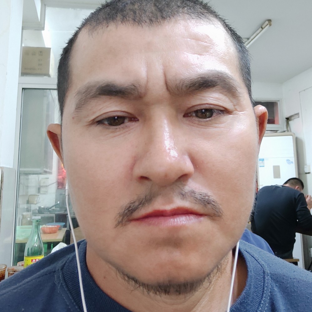 张坤儒的照片