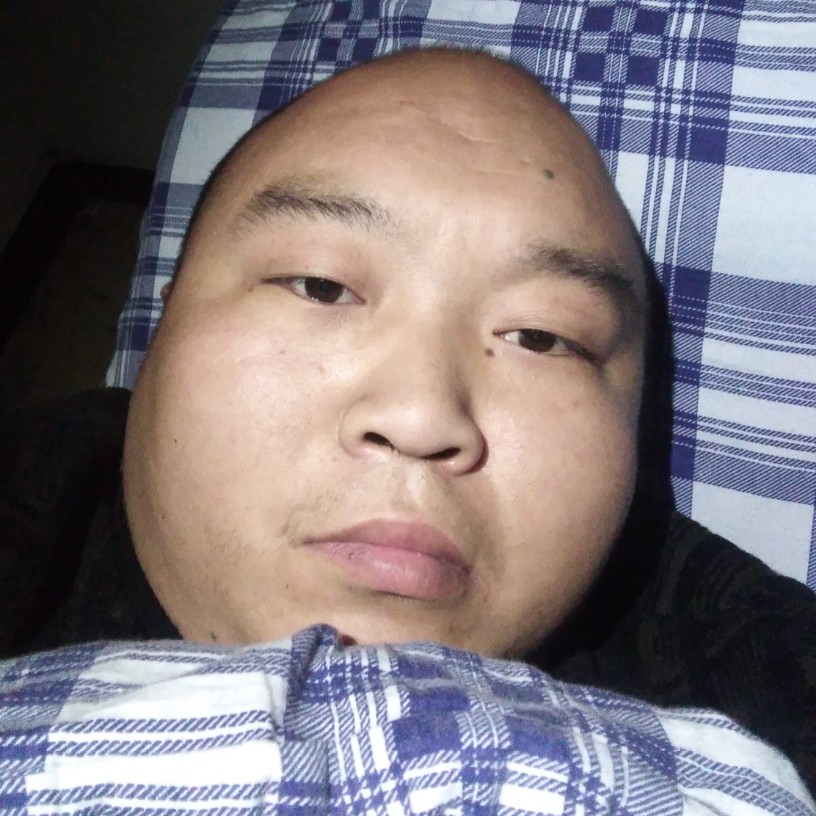 阳光泪了导师的照片