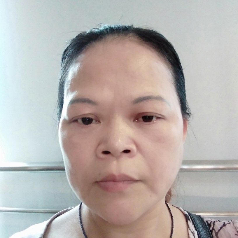 寒冷等待灯泡的照片