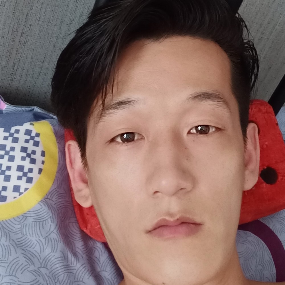 调皮請仙人掌的照片