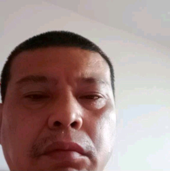路灯与无私的照片