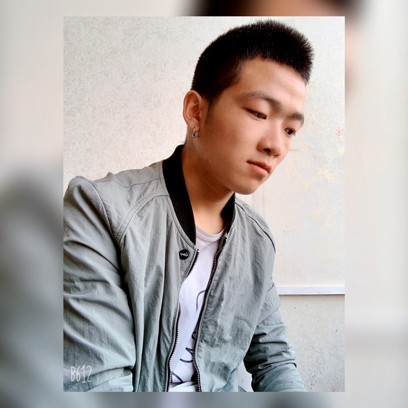 Buhvdyvc的照片