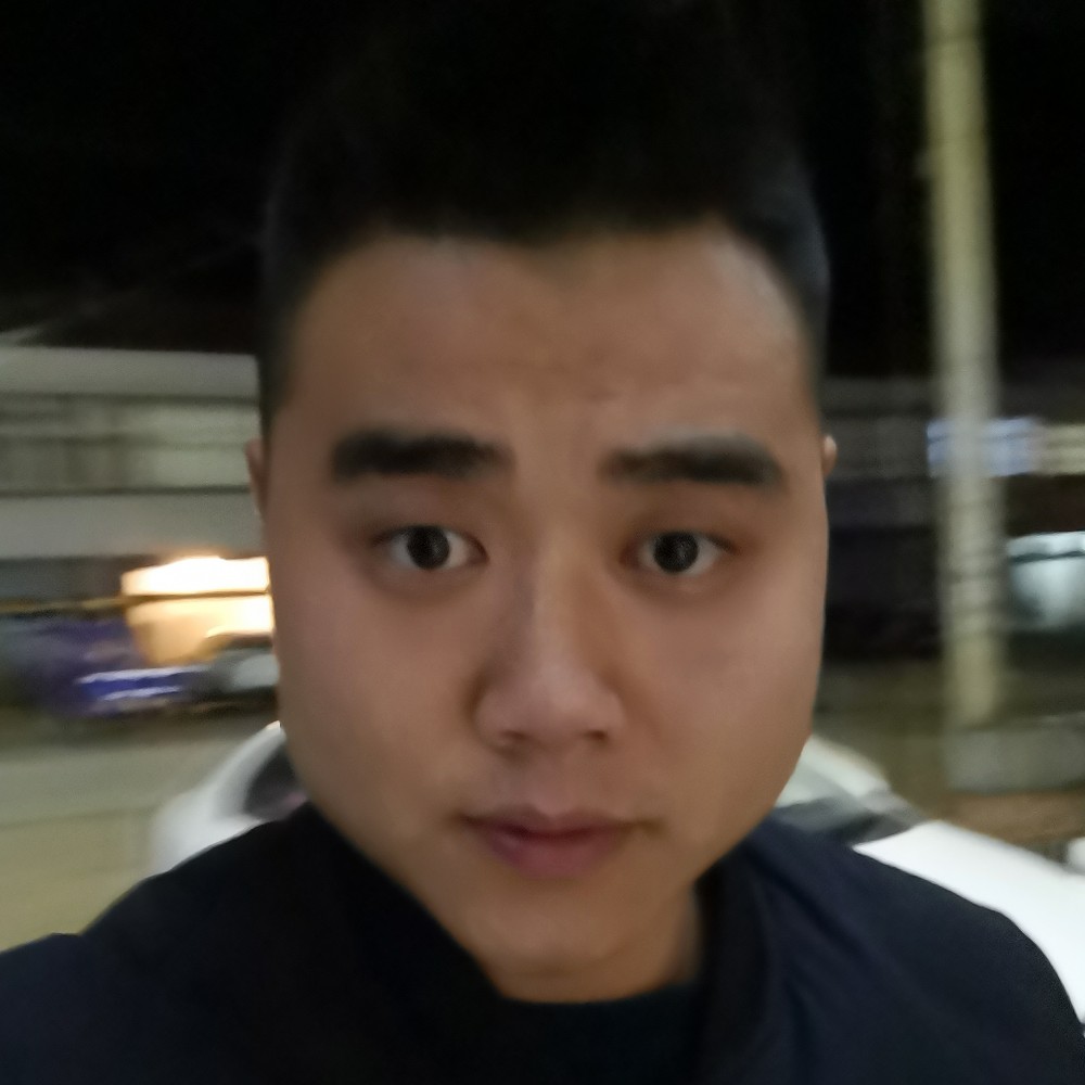 卢国繁的照片