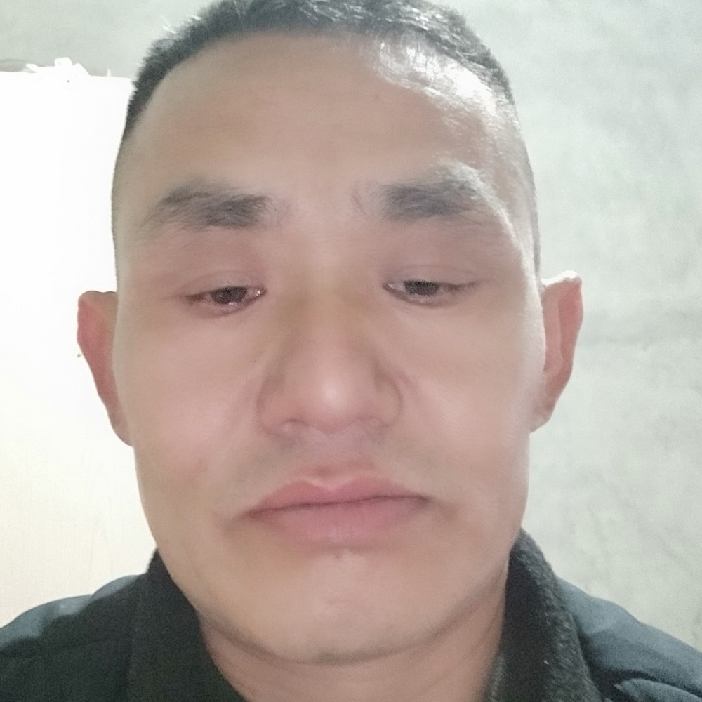 开心152832的照片