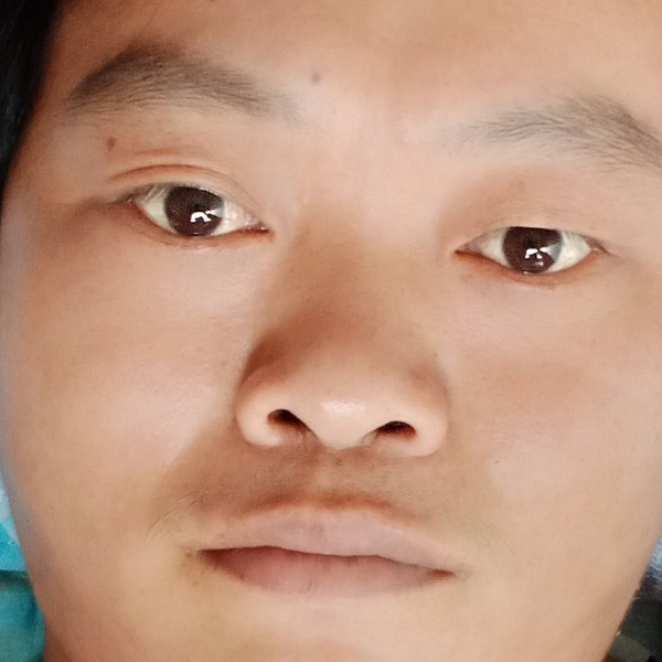 躺在棺里等鬼来的照片